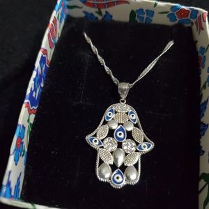 Pure silver (925) pendent and chain